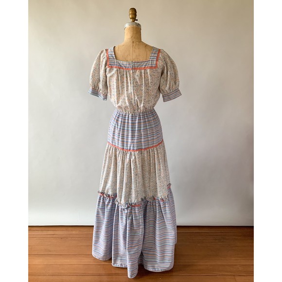 Vintage 1970s Blue Pink Floral Patchwork Tiered Ruffled Maxi Dress Small Medium - Picture 8 of 10